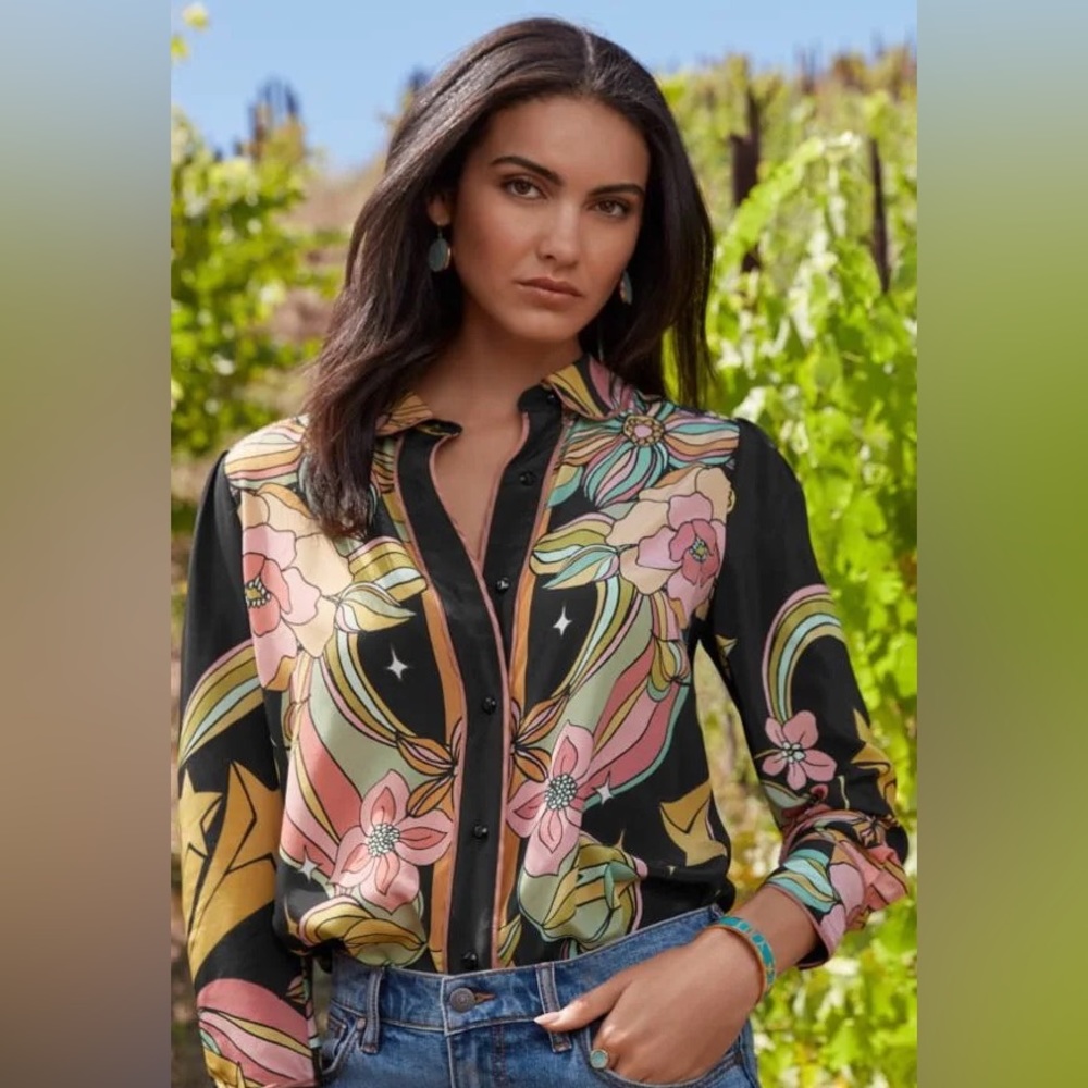 XS Luz Piped Blouse Johnny Was